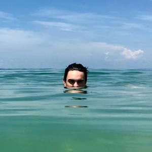 Meet your Posher, Paxton